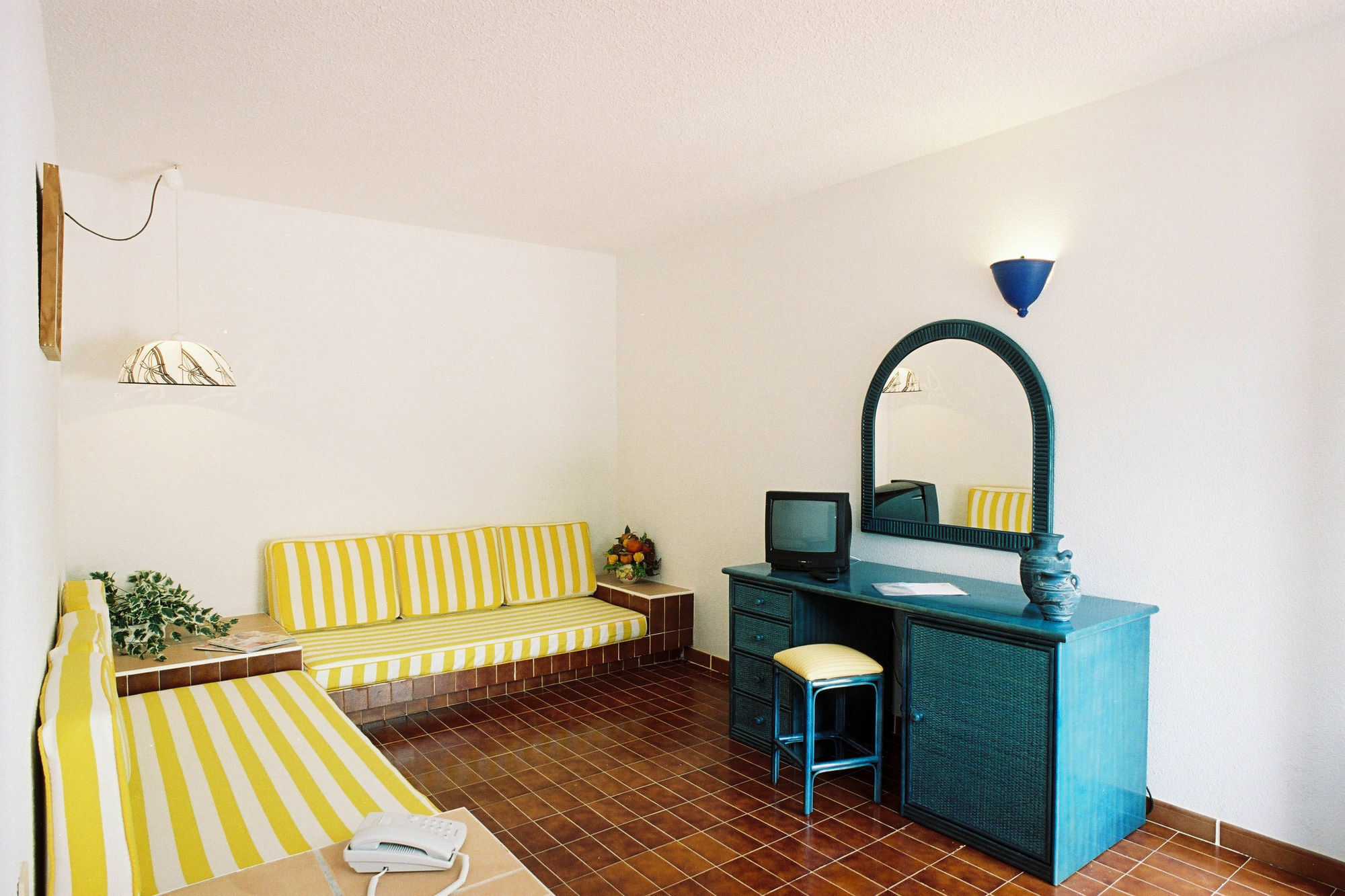 Hotel Club Cala Azul à Cala Llena Extérieur photo